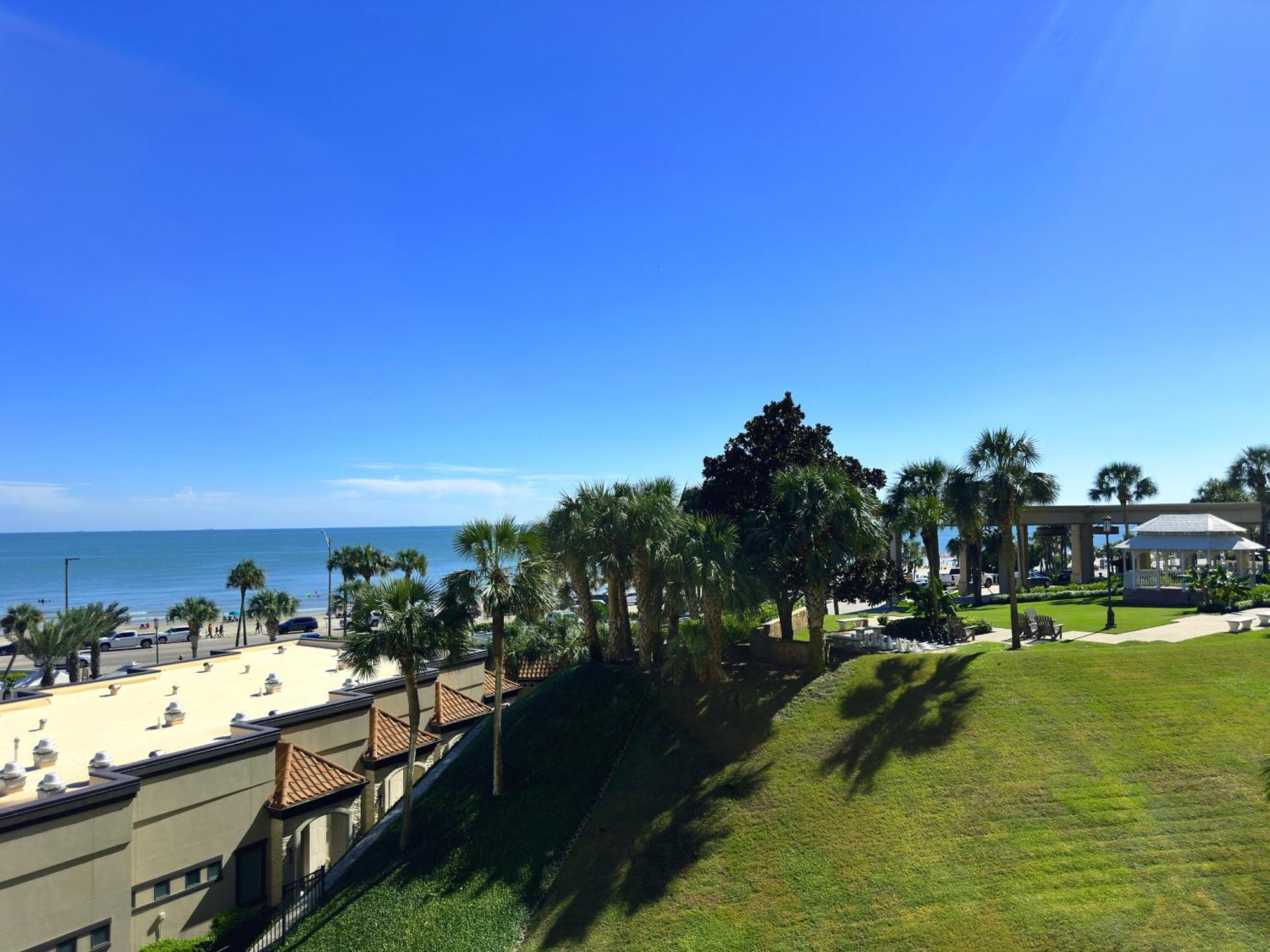 Aparthotel San Luis Sunrise Galveston Exterior foto